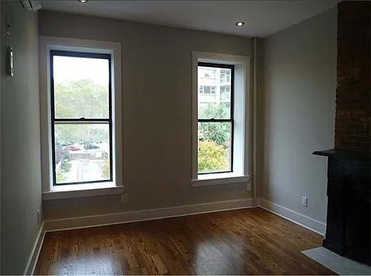 Rented by R New York | media 46