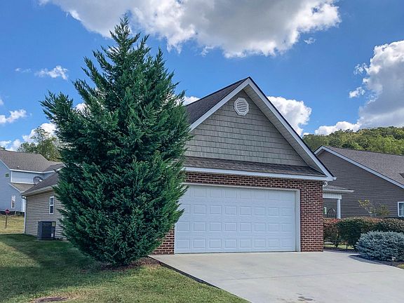 3rd image of 3232 Bakertown Station Way