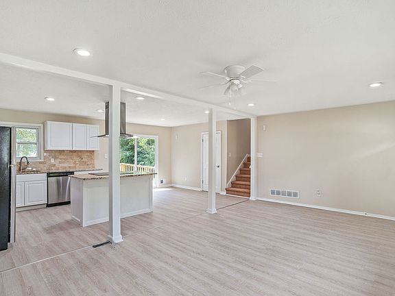 3rd image of 8391 San Jose Trl