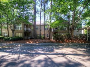 608 Mill Pond Dr SE, Smyrna, GA 30082