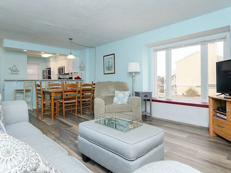 1101 Sand Dollar Ct — Photo 10