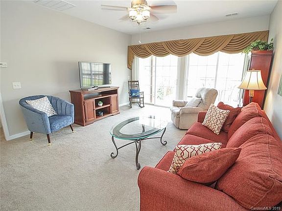 5th image of 18029 Owl Ct