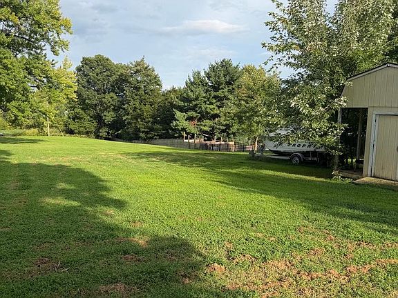 4th image of Beall Ave