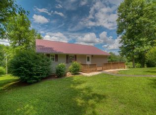 1572 Jones Creek Rd, Blairsville, GA 30512