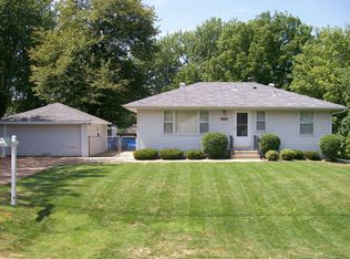 1455 Halgren Rd, Maple Plain, MN 55359