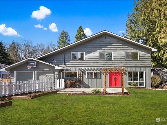 2nd image of 18701 60th Ave NE