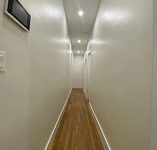448 W 57th St #4B — Photo 8