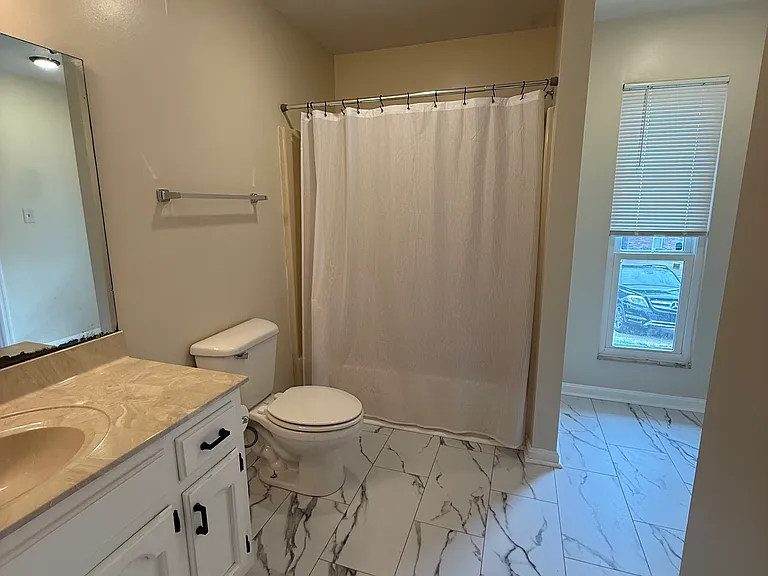 103 Leisure Lake Ct — Photo 9