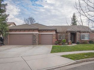 5227 W Rialto Ct, Visalia, CA 93277