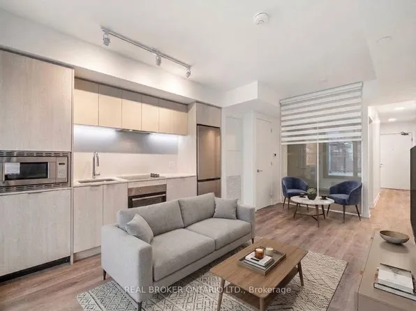 1 Jarvis St E #922, Hamilton, ON L8R 3J2