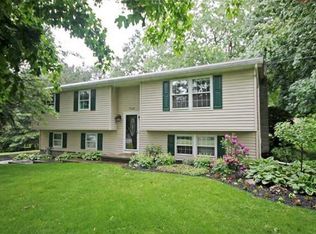 7138 Furnace Rd, Ontario, NY 14519