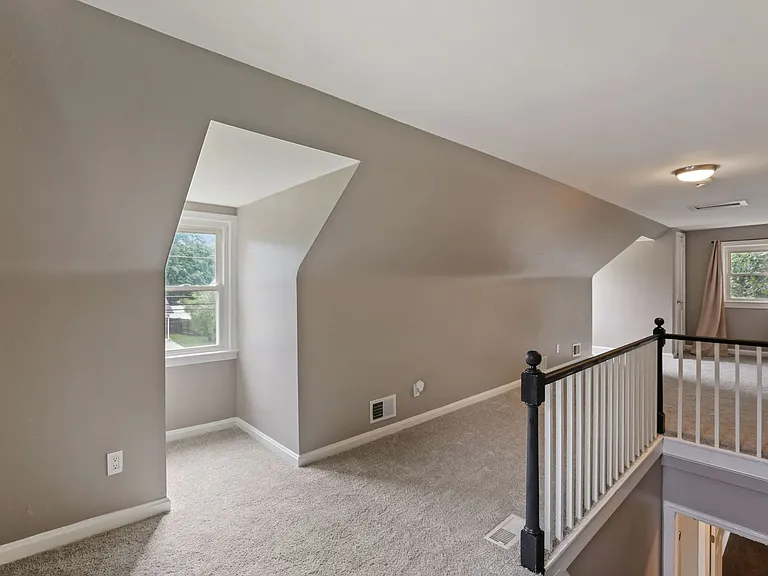 4411 Reamy Dr — Photo 26