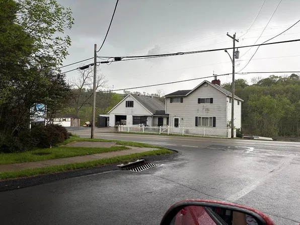 480 Venetia Rd, Venetia, PA 15367