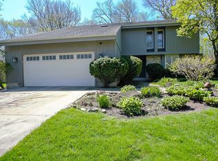 12765 W Weatherstone Blvd, New Berlin, WI 53151