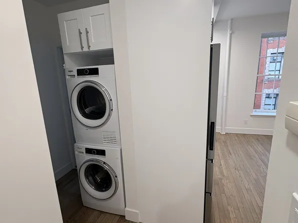 320 East 91st Street image 4 of 5