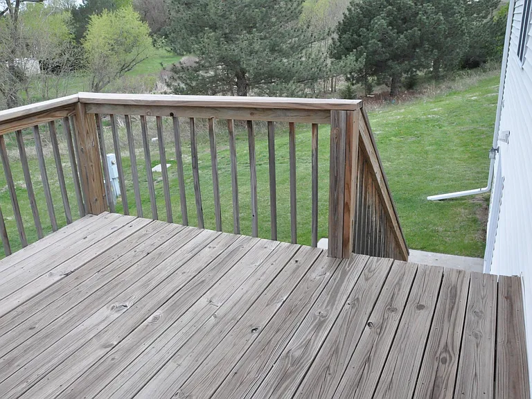 2041 Colorado Dr — Photo 20