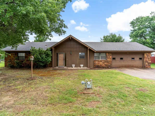 816 N Birch St, Jenks, OK 74037