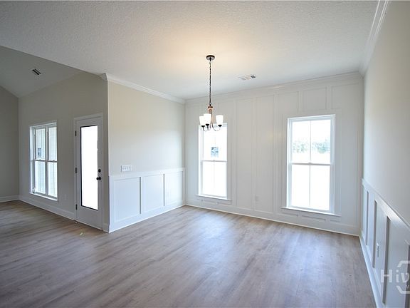4th image of 211 Bald Cypress Court