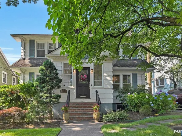 116 Sherman Ave, Teaneck, NJ 07666