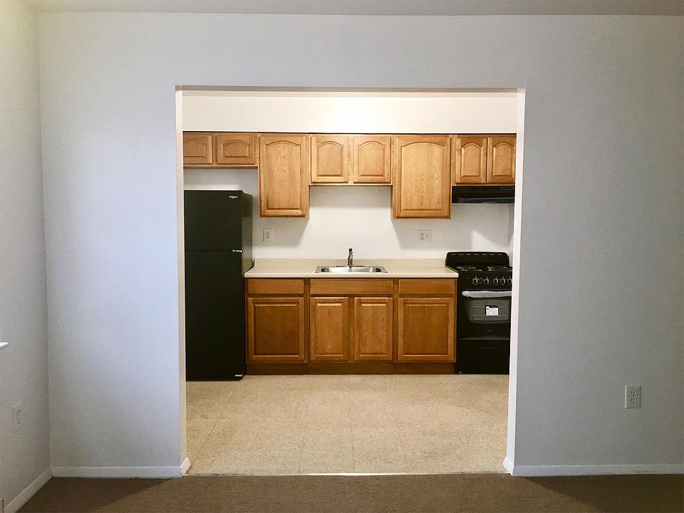 1st image of 51 E Park St #8B