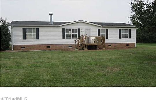 1st image of 3815 E Lee St