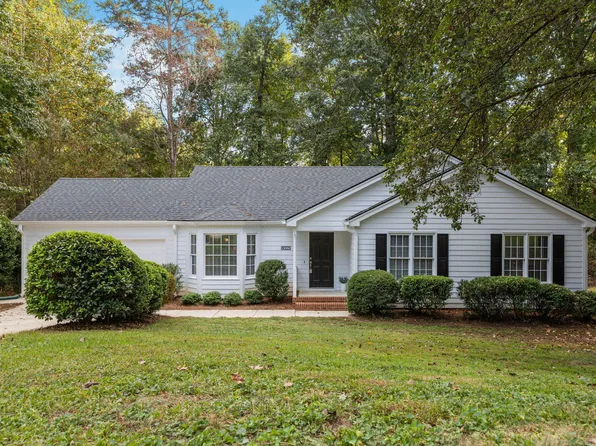 8005 Thomasville Ct, Raleigh, NC 27612