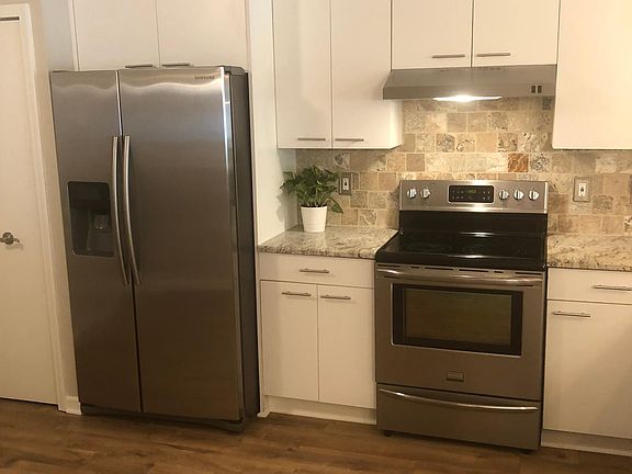 5th image of 21076 Boulder Cir