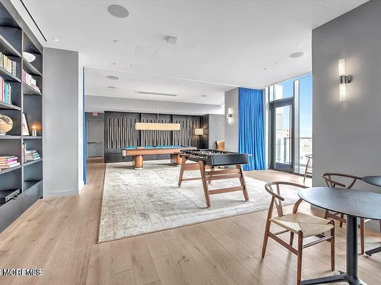 1101 Ocean Ave #1510 — Photo 38