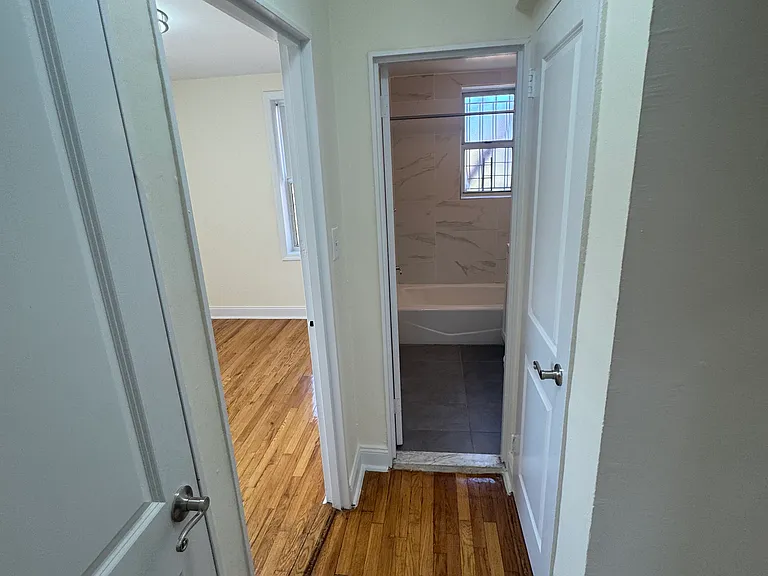 1535 Shore Pkwy #5G — Photo 6