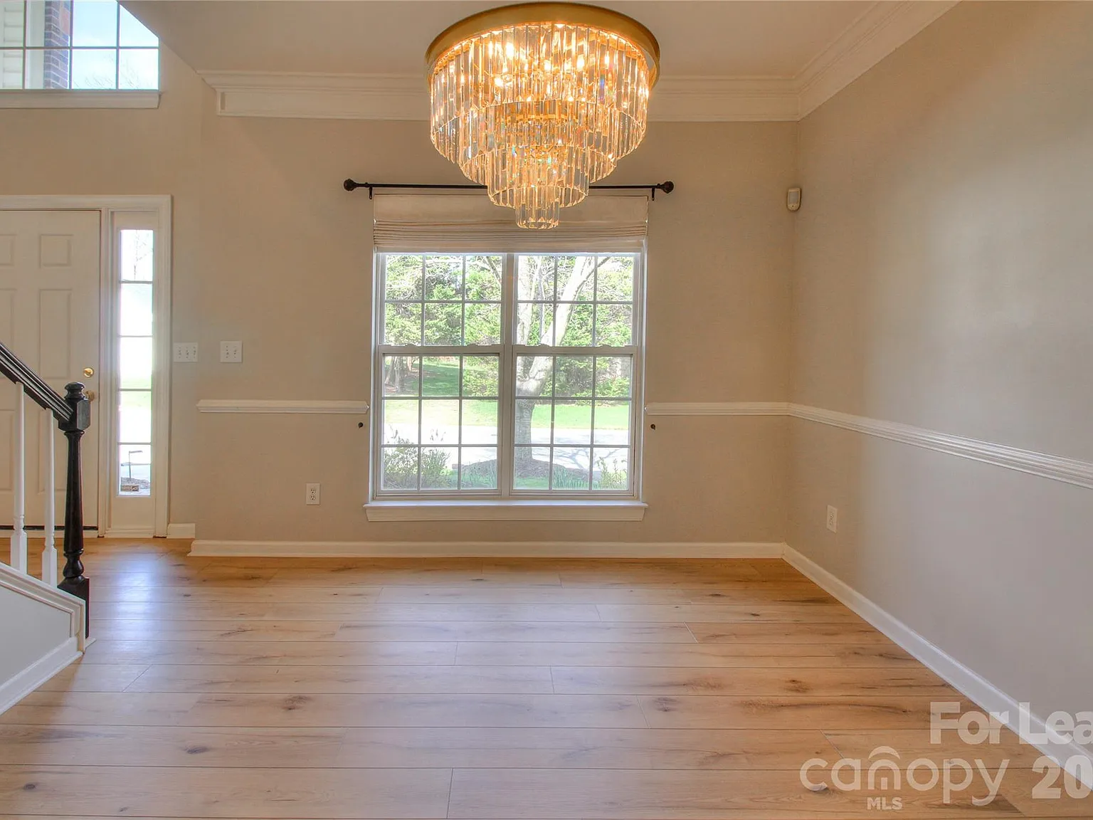 4 bed, 2.5 bath, 2088 sqft, $2,650 — Photo 4