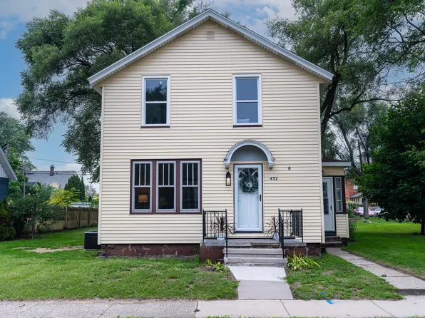 432 W Muskegon Ave, Muskegon, MI 49440