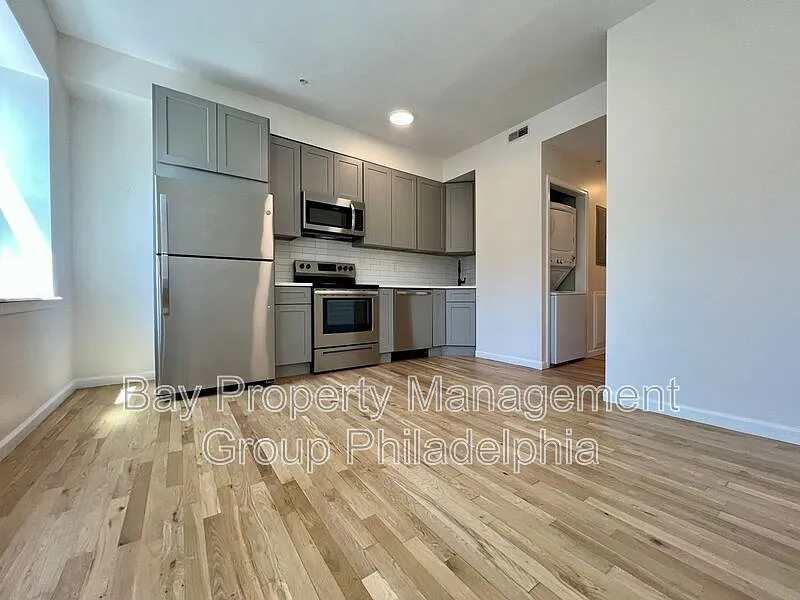 2 bed, 1.0 bath, 980 sqft, $1,250 — Photo 4