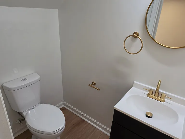 3100 Meadow Mere W — Photo 18
