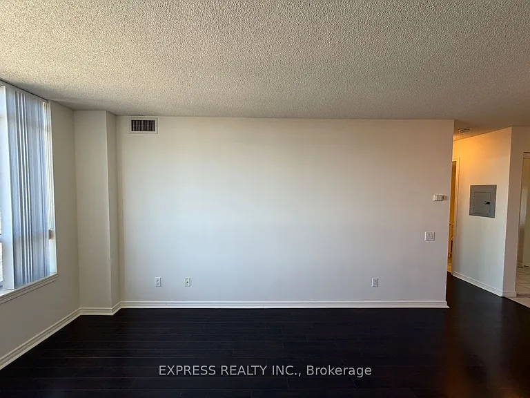 8 Hillcrest Ave #1602 — Photo 7