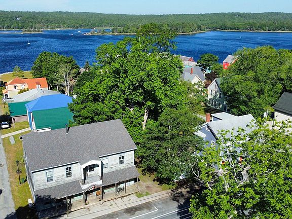 4th image of 121 Water St