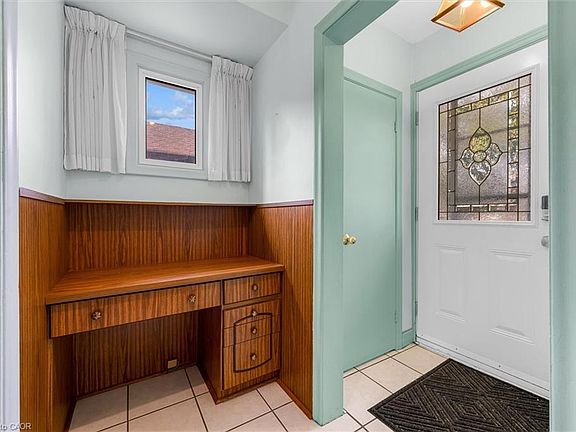 4th image of 24 Muldrew Ave