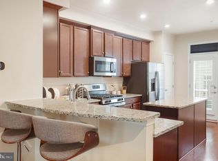 10521 Rawlins Ln, Upper Marlboro, MD 20772