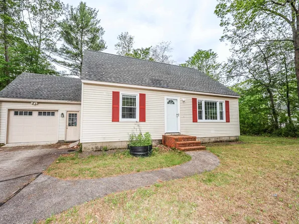 2 Lamson Drive, Merrimack, NH 03054