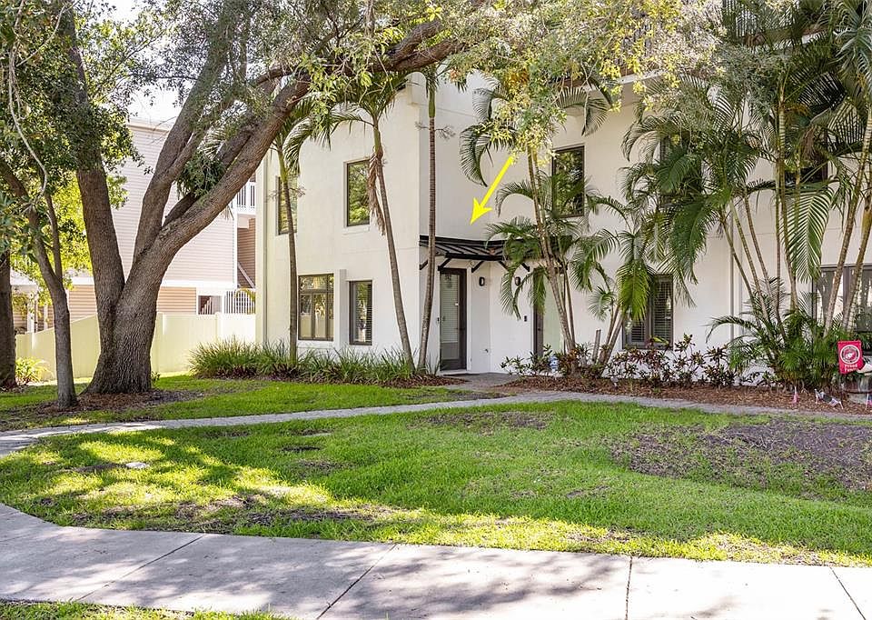 1st image of 512 S GLEN AVENUE