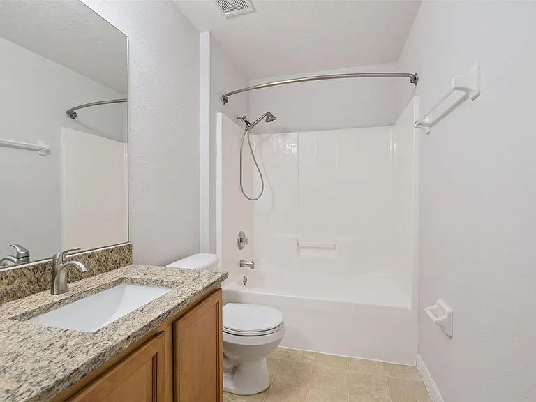 622 Delancey Dr — Photo 16