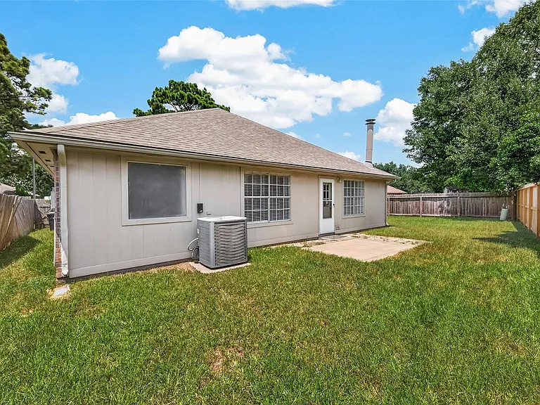 22619 Old Church Ln — Photo 20