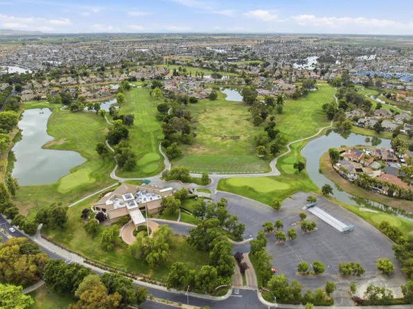 1970 Cherry Hills Dr, Discovery Bay, CA 94505