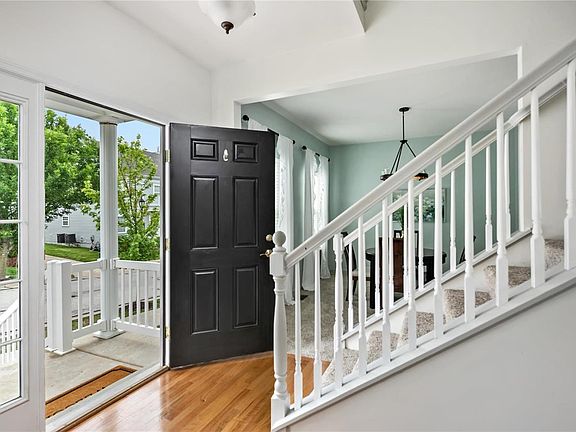 3rd image of 2579 Viola Gill Ln