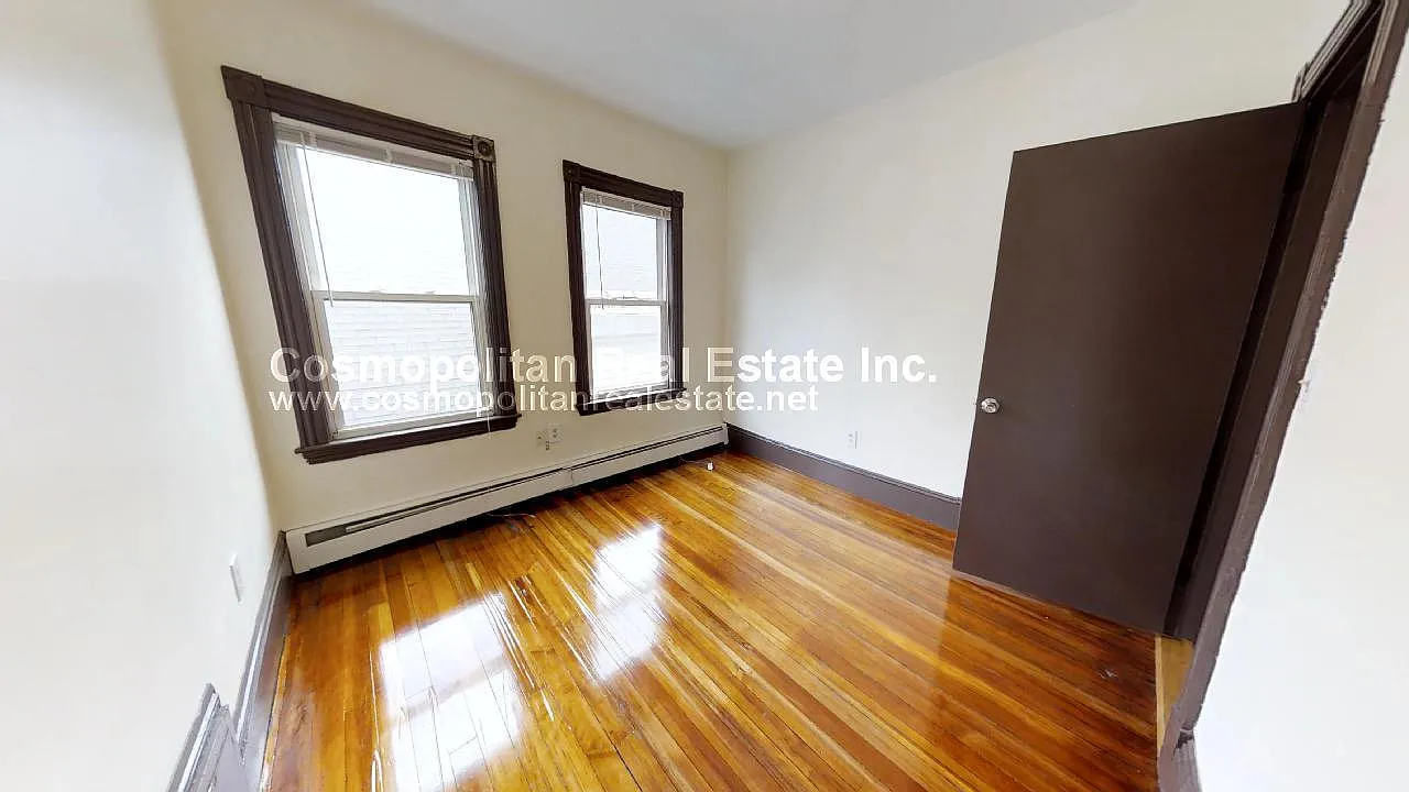 4 bed, $3,000 — Photo 4