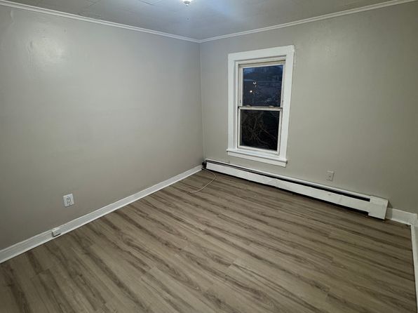 154 Washington St #10F