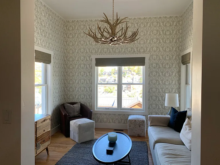 311 Woodside Ave — Photo 6