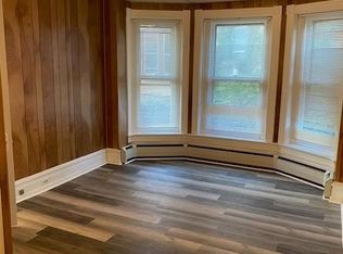 136 S 9th St APT 1, Lebanon, PA 17042