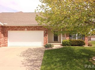 1710 Robin Ave, Morton, IL
