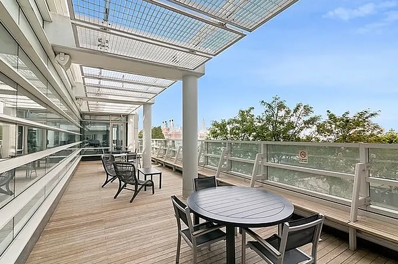 1 Northside Pier — Photo 4