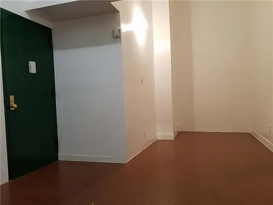 Rented by Century 21 New Golden Age Realty | media 5